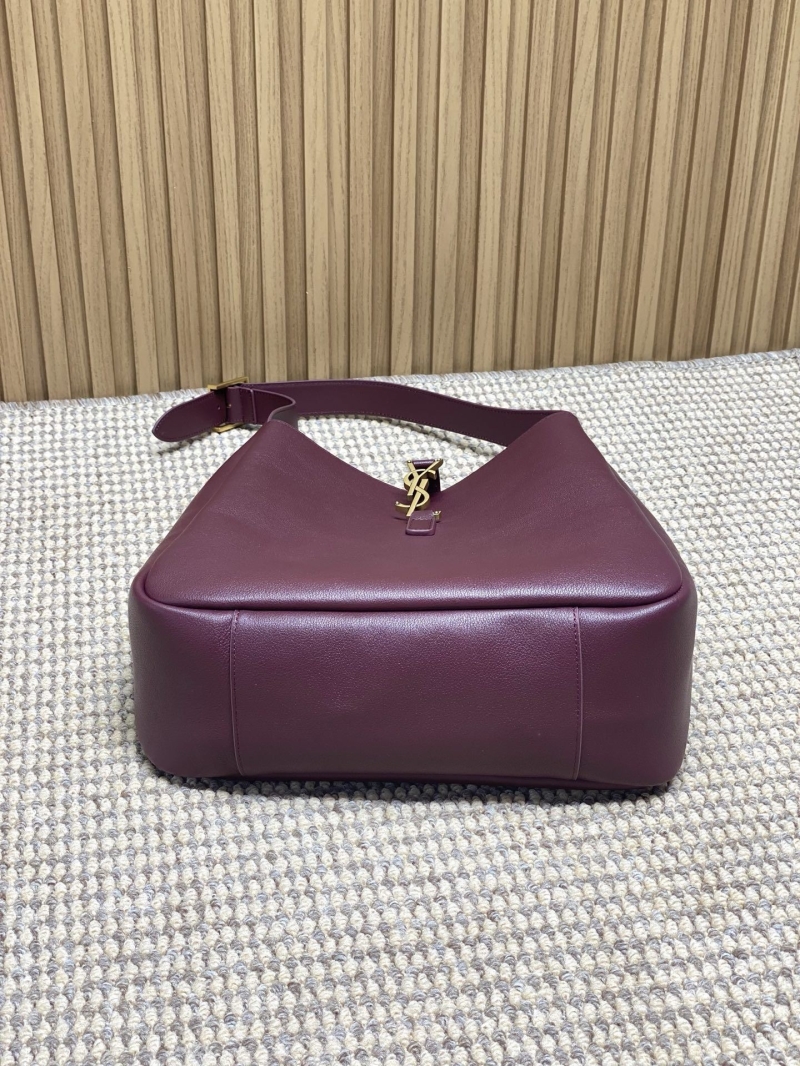 Y51 hobo bags